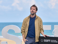 Julian Lopez attends the photocall of the film ''Los Destellos'' during the 72nd San Sebastian International Film Festival in San Sebastian,...