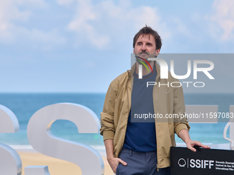 Julian Lopez attends the photocall of the film ''Los Destellos'' during the 72nd San Sebastian International Film Festival in San Sebastian,...