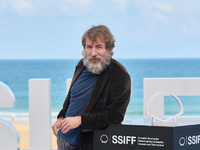 Antonio de la Torre attends the photocall of the film ''Los Destellos'' during the 72nd San Sebastian International Film Festival in San Seb...