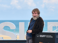 Antonio de la Torre attends the photocall of the film ''Los Destellos'' during the 72nd San Sebastian International Film Festival in San Seb...