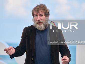 Antonio de la Torre attends the photocall of the film ''Los Destellos'' during the 72nd San Sebastian International Film Festival in San Seb...