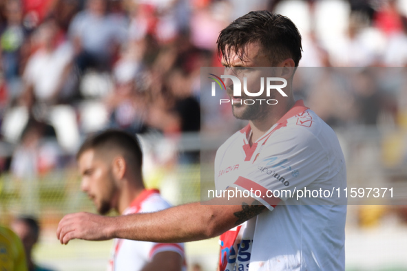 Alex Redolfi of Mantova 1911 participates in the Italian Serie B soccer championship football match between Mantova Calcio 1911 and AS Citta...