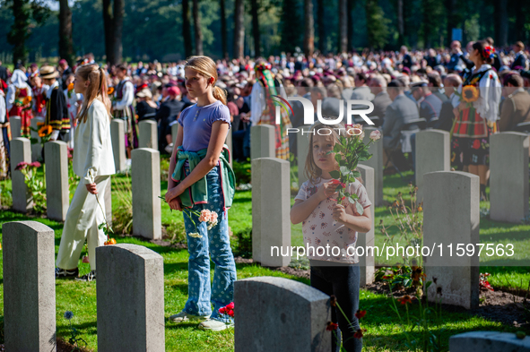 As part of the commemorations for the 80th anniversary of Operation Market Garden, a memorial service takes place at the Arnhem Oosterbeek W...