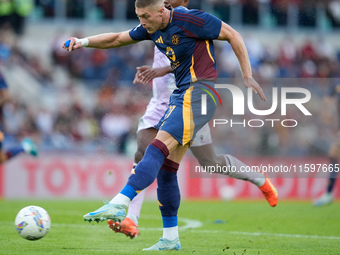 Artem Dovbyk of AS Roma scores first goal during the Serie A Enilive match between AS Roma and Udinese Calcio at Stadio Olimpico on Septembe...