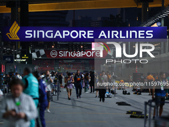 A general view of the grid during the F1 Grand Prix of Singapore at Marina Bay Street Circuit in Singapore, Singapore, on September 22, 2024...