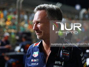 Oracle Red Bull Racing Team Principal Christian Horner stands on the grid ahead of the F1 Grand Prix of Singapore at Marina Bay Street Circu...