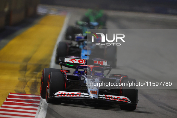 Daniel Ricciardo of Australia drives the Visa Cash App RB F1 Team VCARB 01 during the F1 Grand Prix of Singapore at Marina Bay Street Circui...