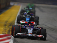 Daniel Ricciardo of Australia drives the Visa Cash App RB F1 Team VCARB 01 during the F1 Grand Prix of Singapore at Marina Bay Street Circui...