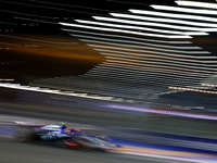 Yuki Tsunoda of Japan drives the Visa Cash App RB F1 Team VCARB 01 during the F1 Grand Prix of Singapore at Marina Bay Street Circuit in Sin...