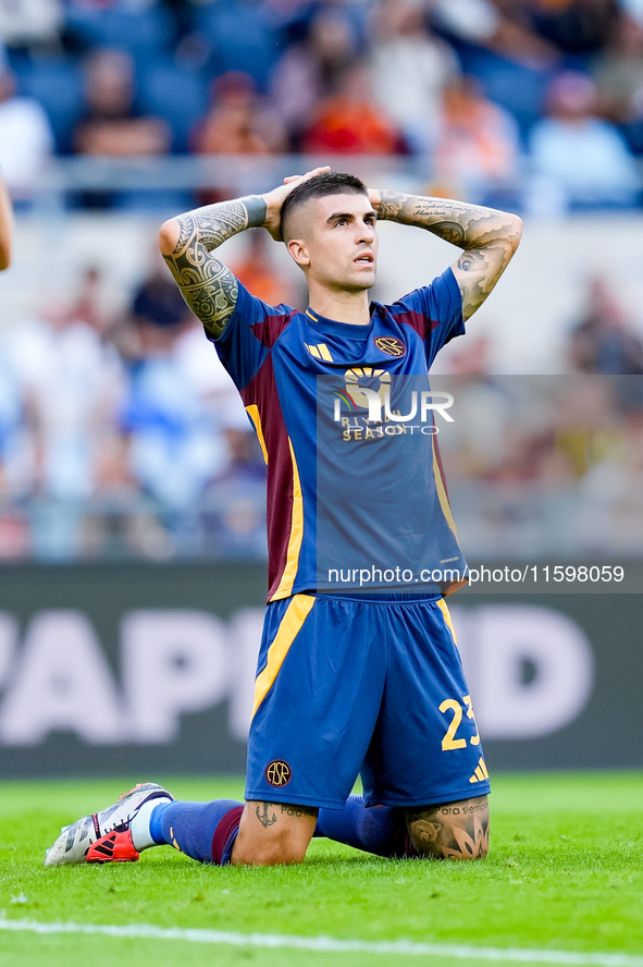 Gianluca Mancini of AS Roma looks dejected during the Serie A Enilive match between AS Roma and Udinese Calcio at Stadio Olimpico on Septemb...