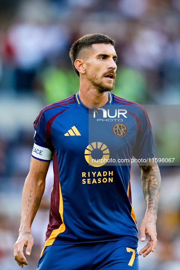 Lorenzo Pellegrini of AS Roma looks on during the Serie A Enilive match between AS Roma and Udinese Calcio at Stadio Olimpico on September 2...