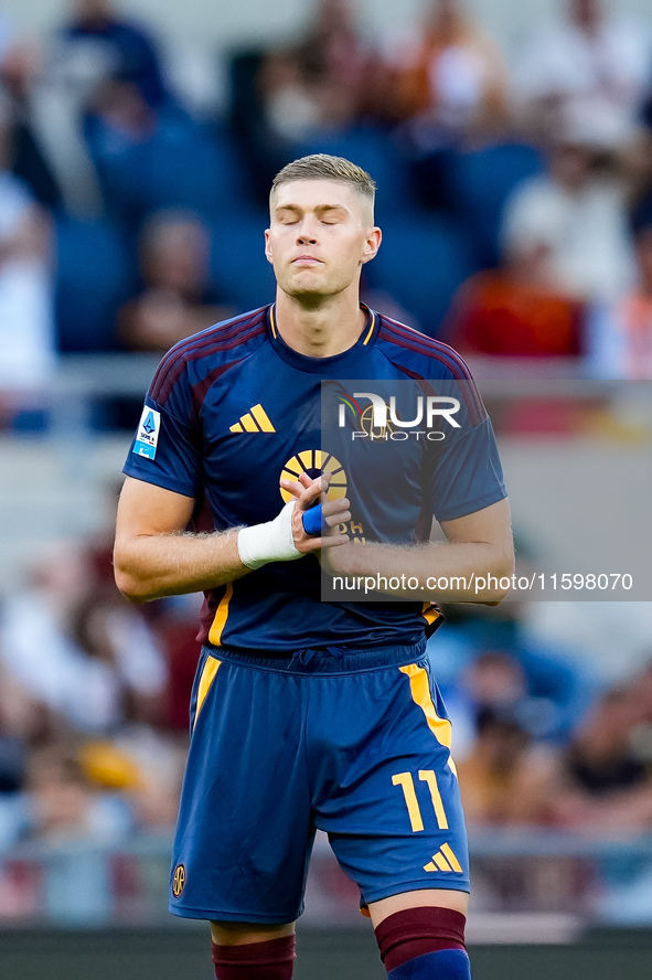 Artem Dovbyk of AS Roma looks dejected during the Serie A Enilive match between AS Roma and Udinese Calcio at Stadio Olimpico on September 2...