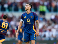 Lorenzo Pellegrini of AS Roma looks dejected during the Serie A Enilive match between AS Roma and Udinese Calcio at Stadio Olimpico on Septe...