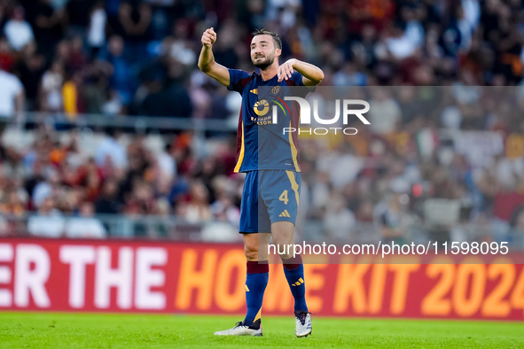 Bryan Cristante of AS Roma gestures during the Serie A Enilive match between AS Roma and Udinese Calcio at Stadio Olimpico on September 22,...