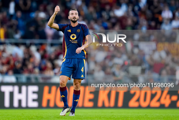 Bryan Cristante of AS Roma gestures during the Serie A Enilive match between AS Roma and Udinese Calcio at Stadio Olimpico on September 22,...