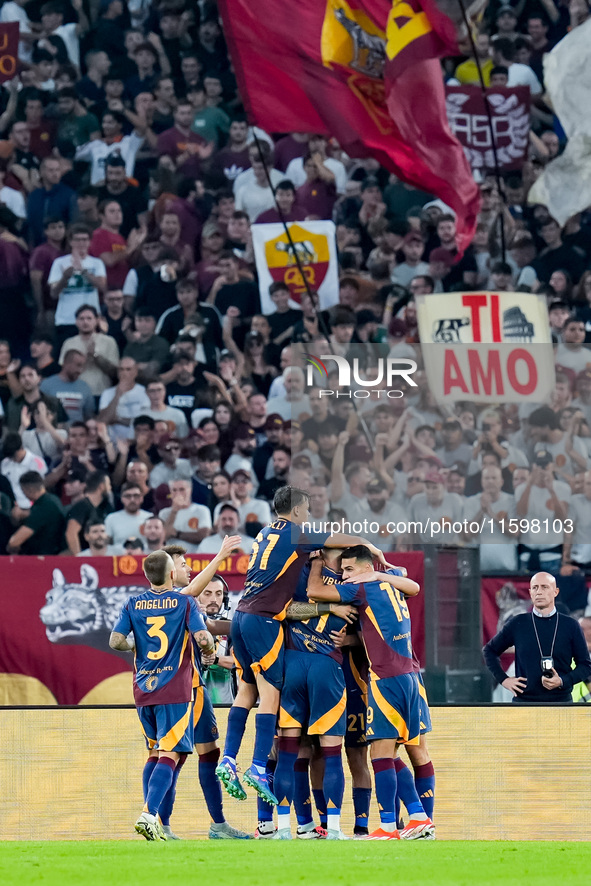 Paulo Dybala of AS Roma celebrates scoring second goal during the Serie A Enilive match between AS Roma and Udinese Calcio at Stadio Olimpic...