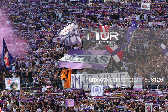 Supporters of ACF Fiorentina during the Italian Serie A football match between ACF Fiorentina and SS Lazio ,on September 22 , 2024 at the Ar...