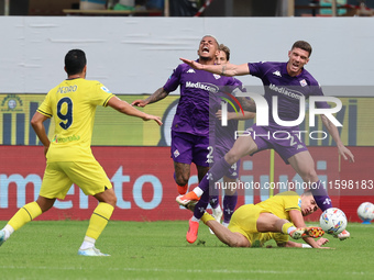 Robin Gosens with Domilson Cordeiro Dos Santos Dodo of ACF Fiorentina controls the ball during the Italian Serie A football match between AC...