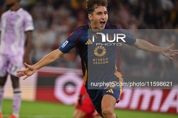 Tommaso Baldanzi of A.S. Roma celebrates after scoring the third goal during the 5th day of the Serie A Championship between A.S. Roma and U...