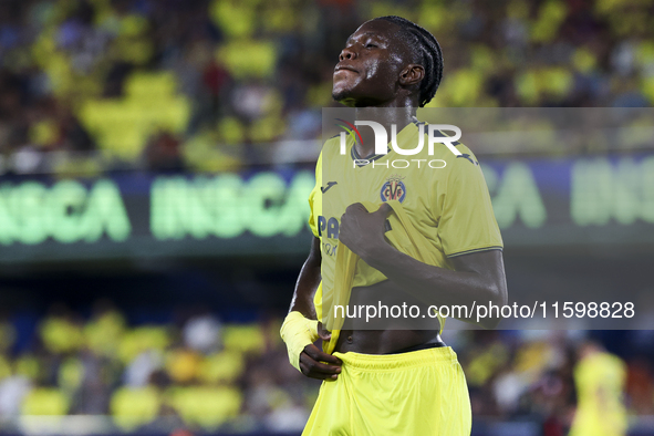 Villarreal's Thierno Mamadou Barry during the La Liga match between Villarreal CF and FC Barcelona at La Ceramica Stadium in Villarreal, Spa...