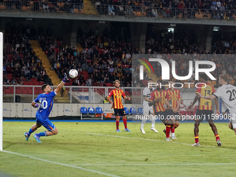 Wladimiro Falcone of US Lecce is in action during the Serie A match between Lecce and Parma in Lecce, Italy, on September 21, 2024. (