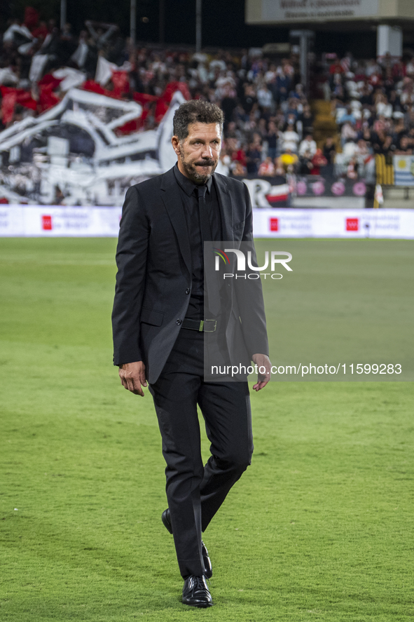 Diego Pablo Simeone, head coach of Atletico de Madrid, gets into the field during the La Liga EA Sports 2024/25 football match between Rayo...