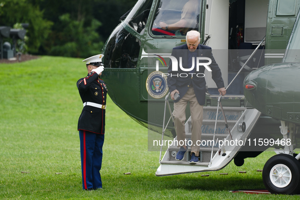 U.S. President Joe Biden speaks to reporters after returning to the White House on September 22, 2024 in Washington, DC. Biden hosted a 'Qua...