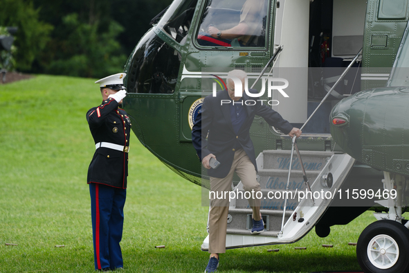 U.S. President Joe Biden speaks to reporters after returning to the White House on September 22, 2024 in Washington, DC. Biden hosted a 'Qua...