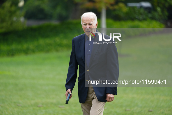 U.S. President Joe Biden speaks to reporters after returning to the White House on September 22, 2024 in Washington, DC. Biden hosted a 'Qua...