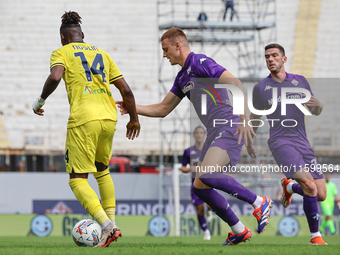 Tijjani Noslin of SS Lazio controls the ball during the Italian Serie A football match between ACF Fiorentina and SS Lazio in Florence, Ital...