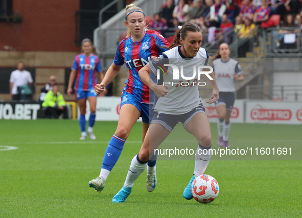 Hayley Raso of Tottenham Hotspur Women is in action during the Barclays FA Women's Super League soccer match between Tottenham Hotspur Women...