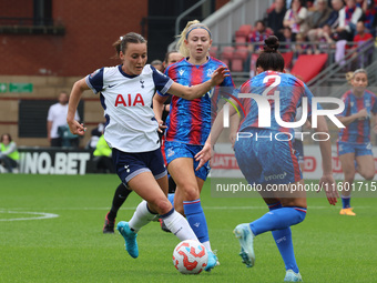 Hayley Raso of Tottenham Hotspur Women is in action during the Barclays FA Women's Super League soccer match between Tottenham Hotspur Women...