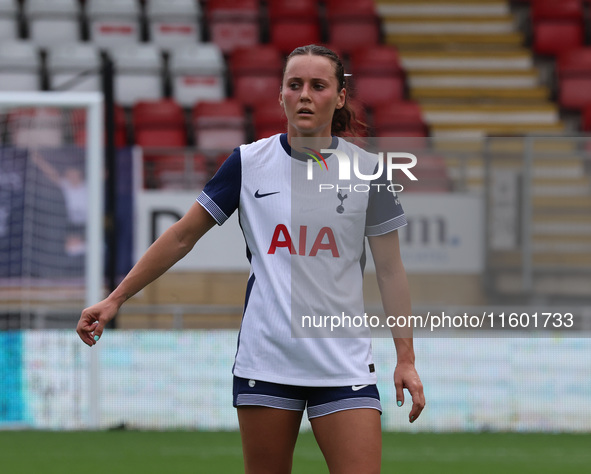 Hayley Raso of Tottenham Hotspur Women is in action during the Barclays FA Women's Super League soccer match between Tottenham Hotspur Women...