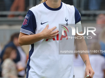 Molly Bartrip of Tottenham Hotspur Women is in action during the Barclays FA Women's Super League soccer match between Tottenham Hotspur Wom...