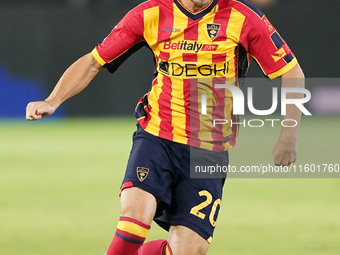 Ylber Ramadani of US Lecce is in action during the Serie A match between Lecce and Parma in Lecce, Italy, on September 21, 2024. (