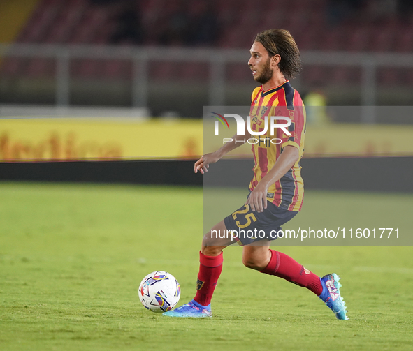 Antonino Gallo of US Lecce is in action during the Serie A match between Lecce and Parma in Lecce, Italy, on September 21, 2024. 