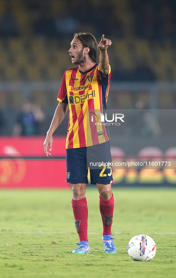 Antonino Gallo of US Lecce is in action during the Serie A match between Lecce and Parma in Lecce, Italy, on September 21, 2024. 