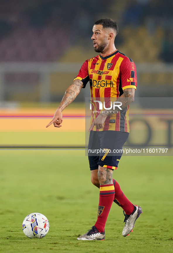 Tete Morente of US Lecce is in action during the Serie A match between Lecce and Parma in Lecce, Italy, on September 21, 2024. 