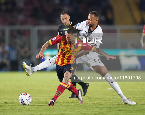 Tete Morente of US Lecce is in action during the Serie A match between Lecce and Parma in Lecce, Italy, on September 21, 2024. 