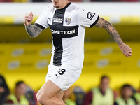 Dennis Man of Parma Calcio is in action during the Serie A match between Lecce and Parma in Lecce, Italy, on September 21, 2024. (