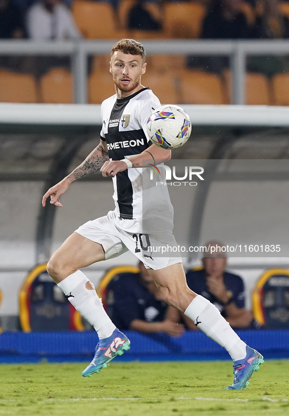 Antoine Hainaut of Parma Calcio is in action during the Serie A match between Lecce and Parma in Lecce, Italy, on September 21, 2024. 