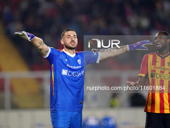 Wladimiro Falcone of US Lecce during the Serie A match between Lecce and Parma in Lecce, Italy, on September 21, 2024. 