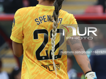 Becky Spencer of Tottenham Hotspur Women is in action during the Barclays FA Women's Super League soccer match between Tottenham Hotspur Wom...