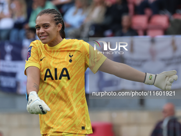 Becky Spencer of Tottenham Hotspur Women is in action during the Barclays FA Women's Super League soccer match between Tottenham Hotspur Wom...