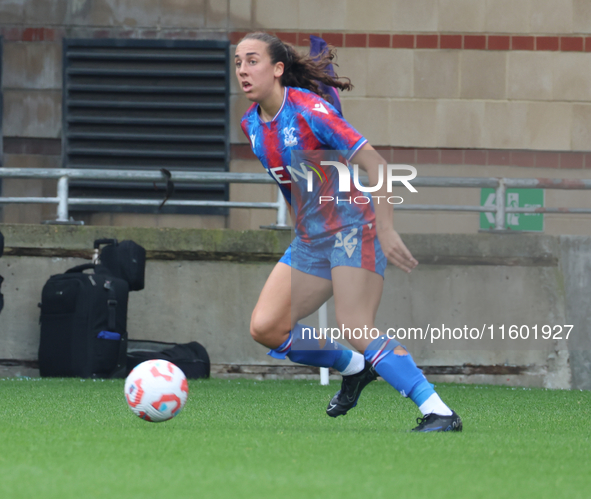 Brooke Aspin (on loan from Chelsea) of Crystal Palace Women is in action during the Barclays FA Women's Super League soccer match between To...