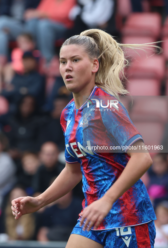 Poppy Pritchard, on loan from Manchester United, is in action during the Barclays FA Women's Super League soccer match between Tottenham Hot...