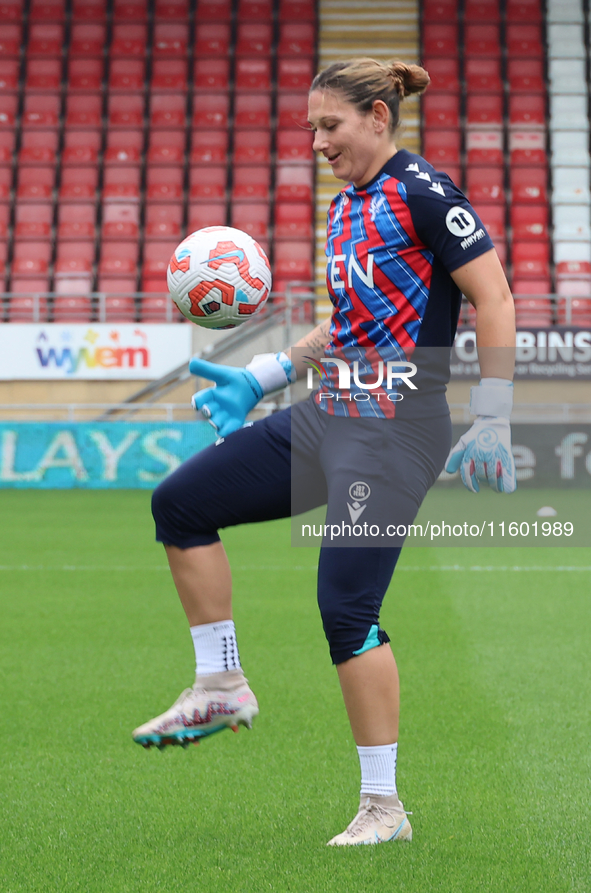 Shae Yanez of Crystal Palace Women warms up before the Barclays FA Women's Super League soccer match between Tottenham Hotspur Women and Cry...