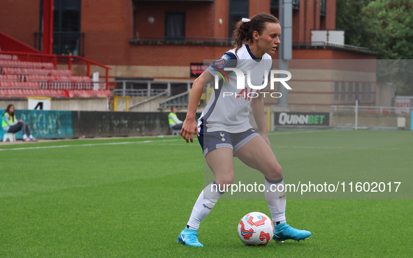 Hayley Raso of Tottenham Hotspur Women is in action during the Barclays FA Women's Super League soccer match between Tottenham Hotspur Women...