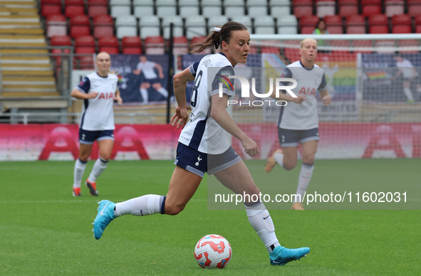 Hayley Raso of Tottenham Hotspur Women is in action during the Barclays FA Women's Super League soccer match between Tottenham Hotspur Women...