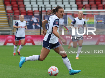 Hayley Raso of Tottenham Hotspur Women is in action during the Barclays FA Women's Super League soccer match between Tottenham Hotspur Women...